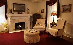 Martha'S Vineyard B & B